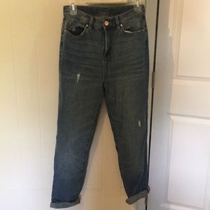 BDG Mom Jean
